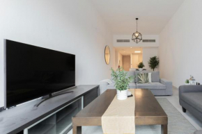 Stunning 2 bed apartment in JVC